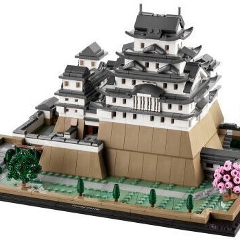 Lego Castle Himeji Castle για 18+ Ετών