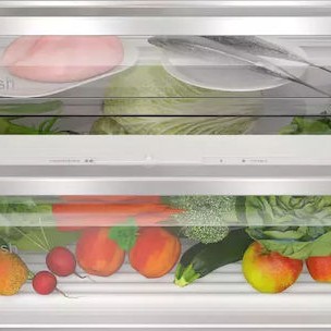 Bosch Εντοιχιζόμενος Ψυγειοκαταψύκτης 383lt NoFrost Υ193.5xΠ70.8xΒ54.8εκ. Λευκός KBN96VFE0