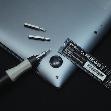 Verbatim Vi3000 SSD 2TB M.2 NVMe PCI Express 3.0