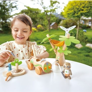 Hape Παιχνίδι Μινιατούρα Tree Planting E-car