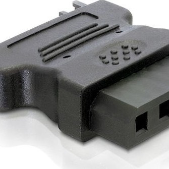 DeLock SATA 15-pin to IDE 4-pin (82326)