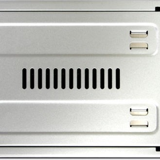 Icy Dock EZonvert PRO Enterprise Full Metal 2.5 to 3.5Inch SAS/SATA (22pin) HDD/SSD Converter/Mounting Kit for Internal 3.5Inch Drive Bay (MB982SP-1S) Ασημί (MB982SP-1S)