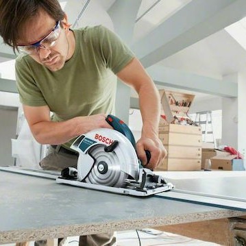 Bosch GKS 65 GCE Δισκοπρίονο 1800W με Ρύθμιση Ταχύτητας και με Σύστημα Αναρρόφησης