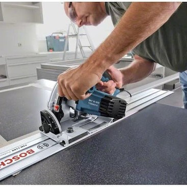 Bosch GKT 55 GCE Professional Δισκοπρίονο 1400W με Ρύθμιση Ταχύτητας και με Σύστημα Αναρρόφησης