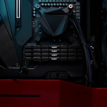 Kingston Fury Renegade DDR4 32GB RAM με 2x16GB Modules και Ταχύτητα 3600 για Desktop