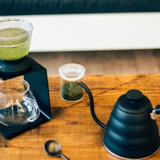 Hario Τσαγιέρα Αλουμινίου σε Μαύρο Χρώμα