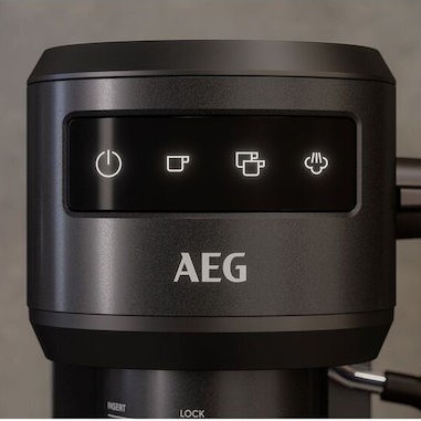 AEG Μηχανή Espresso 1450W Πίεσης 15bar Μαύρη EC6-1-6BST