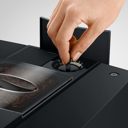 Jura E8 Cosmic Αυτόματη Μηχανή Espresso 1450W Πίεσης 15bar για Cappuccino με Μύλο Άλεσης Μαύρη