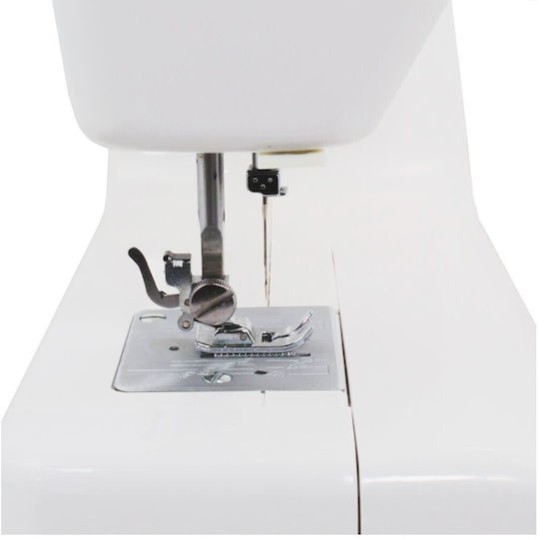 Lucznik Οικιακή Ραπτομηχανή Kornelia Ii 2004