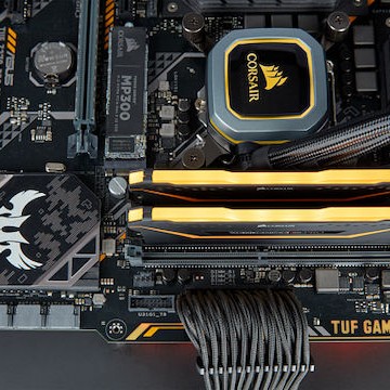 Corsair Vengeance RGB Pro DDR4 32GB RAM με 2x16GB Modules και Ταχύτητα 3200 για Desktop