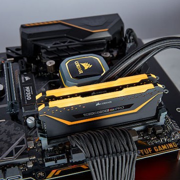 Corsair Vengeance RGB Pro DDR4 32GB RAM με 2x16GB Modules και Ταχύτητα 3200 για Desktop