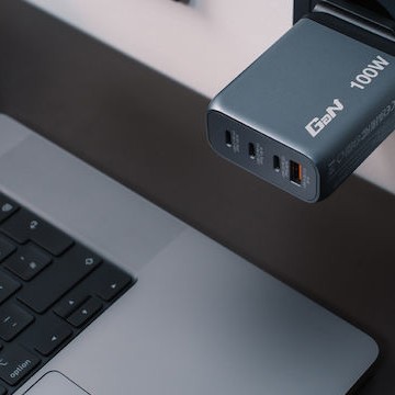 Verbatim Φορτιστής Χωρίς Καλώδιο με Θύρα USB-A και 3 Θύρες USB-C 100W Power Delivery / Quick Charge 3.0 Γκρι (GNC-100)