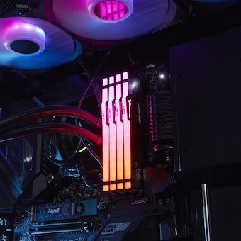 Kingston Fury Beast RGB DDR5 32GB RAM με 2x16GB Modules και Ταχύτητα 5600 για Desktop