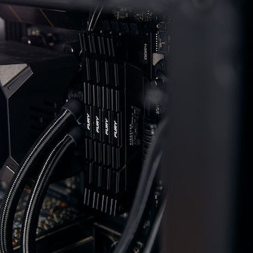 Kingston Fury Renegade DDR4 16GB RAM με 2x8GB Modules και Ταχύτητα 4266 για Desktop