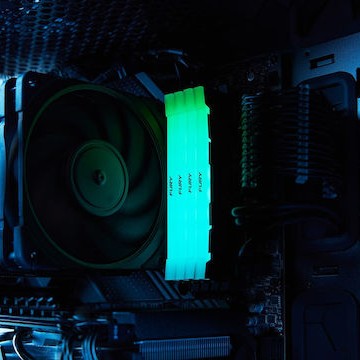 Kingston Fury Renegade Rgb DDR4 με Module 1x16GB και Ταχύτητα 3200 για Desktop