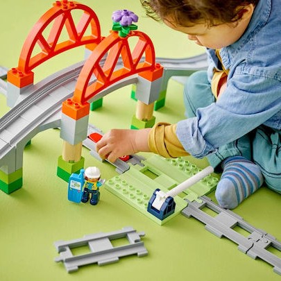 Lego Duplo Train Bridge and Tracks Expansion Set για 2+ Ετών 42τμχ
