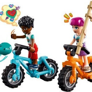 Lego Friends Adventure Camp Cozy Cabins για 7+ Ετών 437τμχ