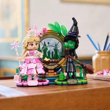 Lego Wicked Elphaba & Glinda Figures για 10+ Ετών 558τμχ