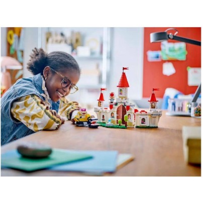 Lego Super Mario Battle with Roy at Peach's Castle για 7+ Ετών 738τμχ