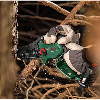 Bosch Κλαδευτικό Αλυσοπρίονο Μπαταρίας Solo Brushless 18V 1.3kg με Λάμα 15cm