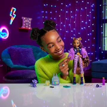 Mattel Clawdeen Wolf Κούκλα για 4+ Ετών