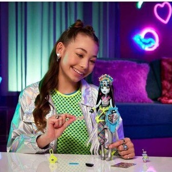 Mattel Monster High Frankie Stein Κούκλα Glam Monster Φεστιβάλ Στολή Hxh79